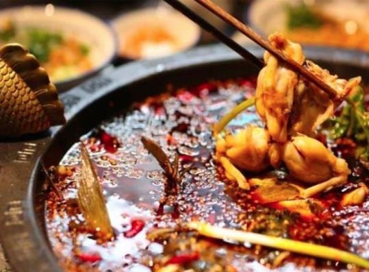 品川薈美蛙魚頭火鍋