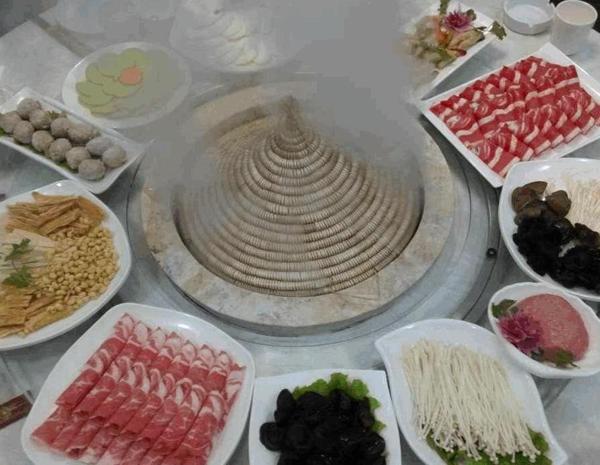 王老家蒸汽石鍋魚火鍋