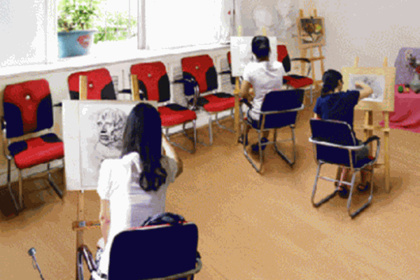 望京少兒美術(shù)培訓(xùn)