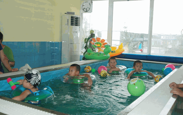 優(yōu)爾博嬰兒游泳館