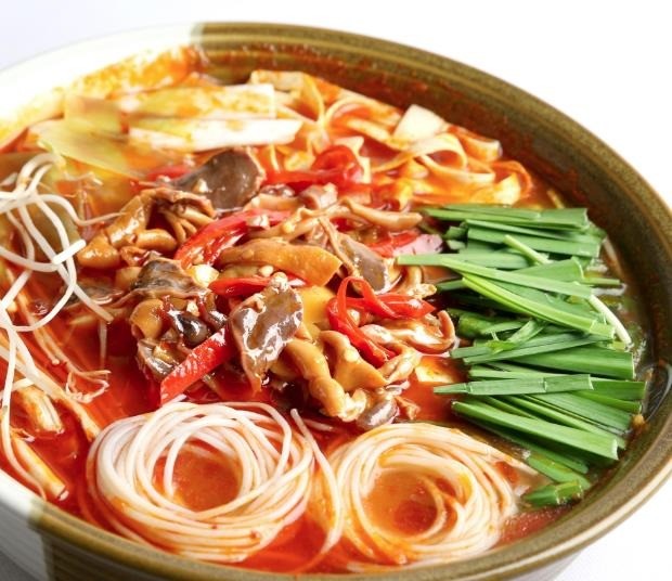 重慶火鍋米線