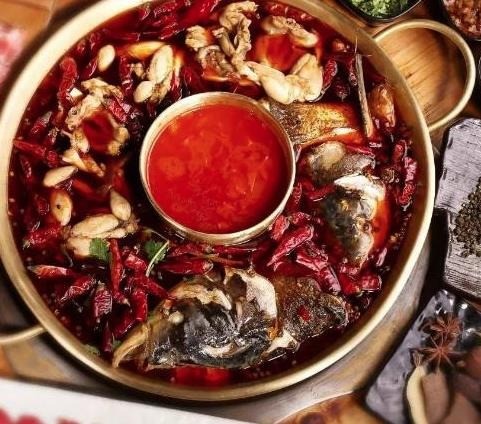 銷魂美蛙魚(yú)頭火鍋