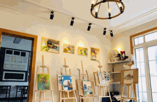 潤格美術(shù)培訓(xùn)學(xué)校