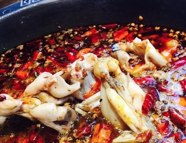 渝堂美蛙魚(yú)頭火鍋