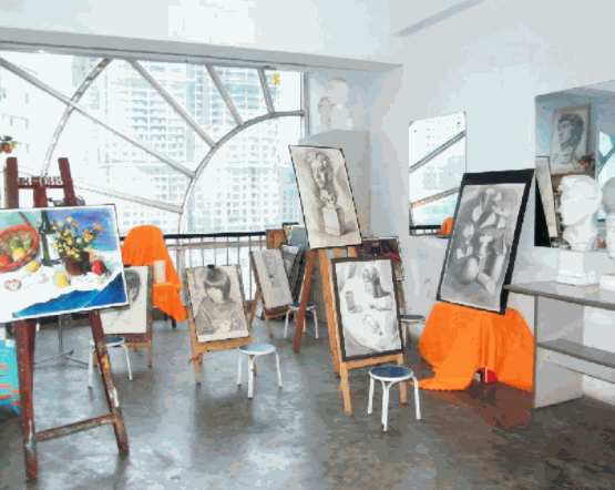 藍(lán)天美術(shù)培訓(xùn)