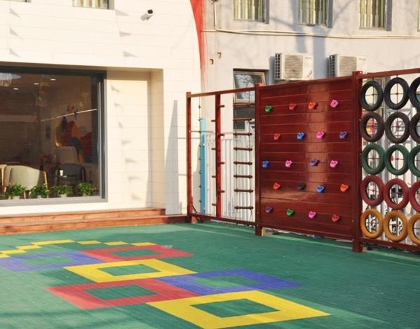 貝美藍(lán)天幼兒園