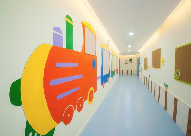 貝美藍(lán)天幼兒園