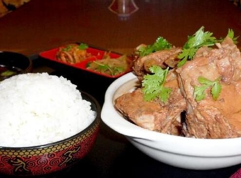 香飄飄排骨米飯