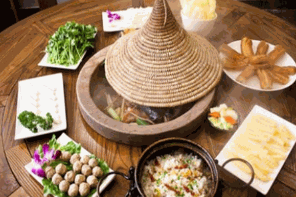 圣瑞華云南石鍋魚(yú)