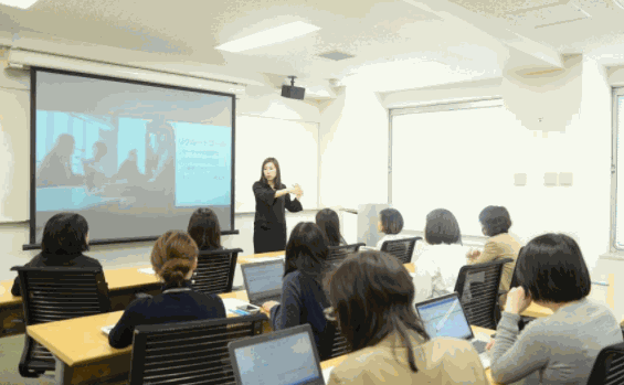 ITALK滿分英語(yǔ)