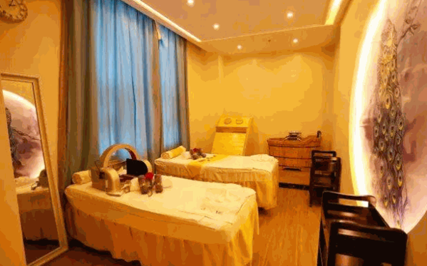 月安月子會(huì)所