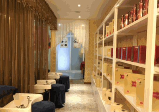 禾勁生梳療養(yǎng)發(fā)館