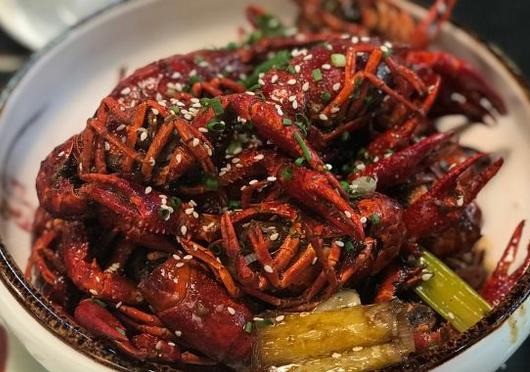 就這家蝦店玩味蟹