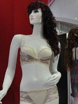 新美婷內(nèi)衣