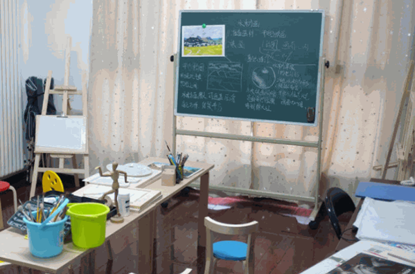 畫藝美術培訓中心