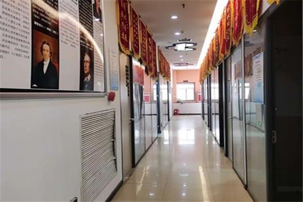 YCAC藝之飛揚(yáng)藝術(shù)培訓(xùn)