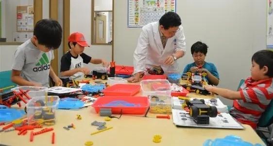 中科機器人教育