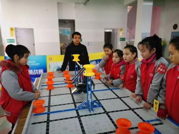 中科機器人教育