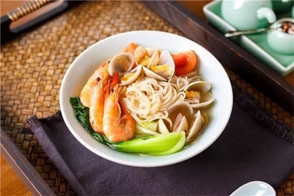 面法自然海鮮面