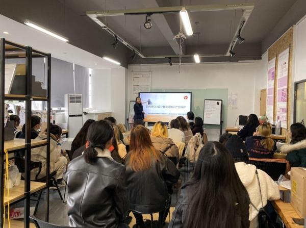 前沿美術(shù)培訓(xùn)中心