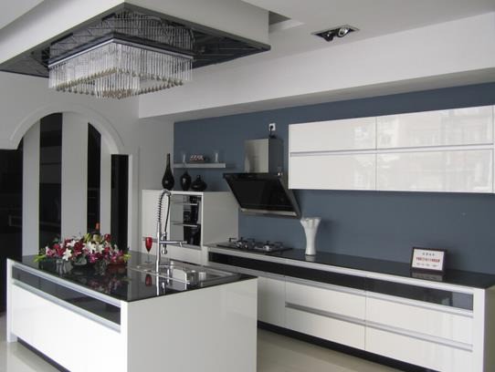 榮事達(dá)整體衣柜櫥柜