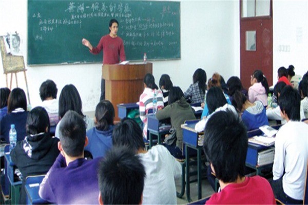 一帆美術(shù)學(xué)校