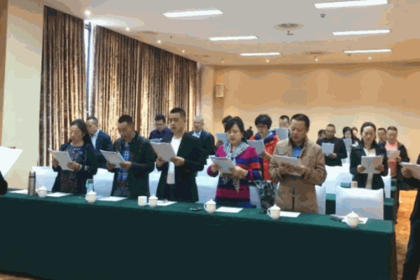 柳林商學(xué)院