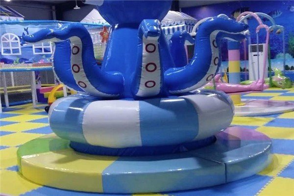 歡樂(lè)谷充氣玩具