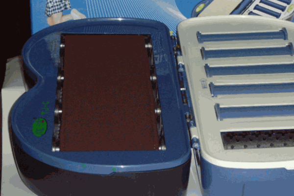 樂太康家用鞋底清潔器