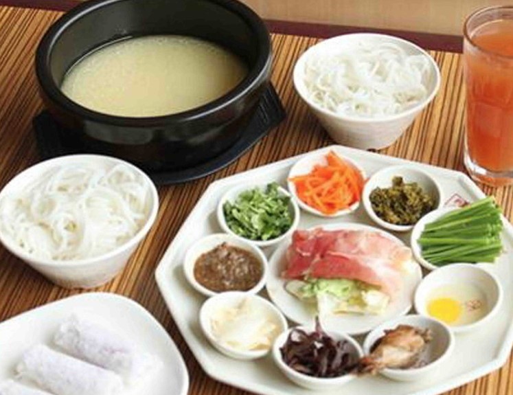 留壹味過(guò)橋米線