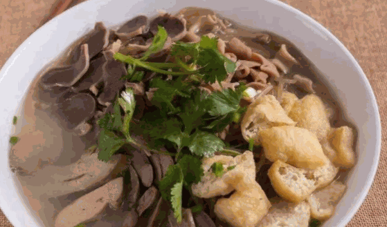 潤味鴨血粉絲湯