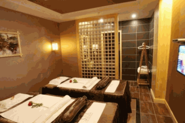 仟嬛曼姿減肥養(yǎng)生會所