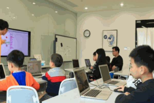 博家機(jī)器人