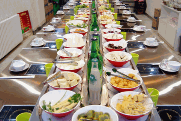 上海旋轉(zhuǎn)小火鍋