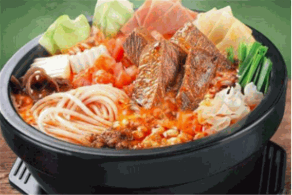 純?nèi)谎蛉饷拙€