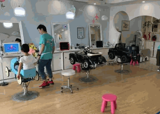 童剪兒童理發(fā)