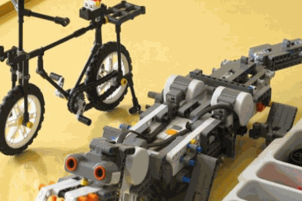 樂迪威機(jī)器人