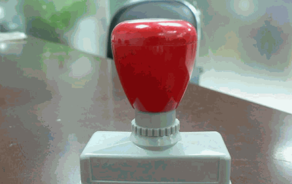 福?？萍?/></p><p>2.溶劑類：符合和種環(huán)保標(biāo)準(zhǔn)的絲印、移印開油水，洗網(wǎng)水，PP處理水、POM處理水.</p><p><p>3.移印膠頭：高品質(zhì)進口膠漿、水晶模具制作，種類齊，款式多，可來樣訂作、可根據(jù)產(chǎn)品開發(fā)。</p></p><p><img src=