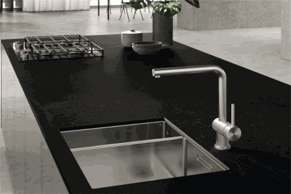 科魯?shù)闲l(wèi)浴