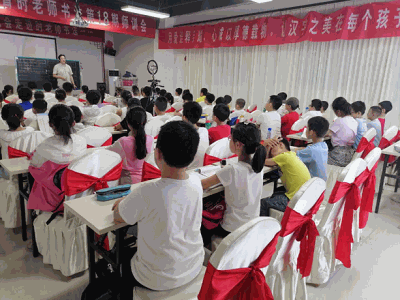 墨正紅時老師書法