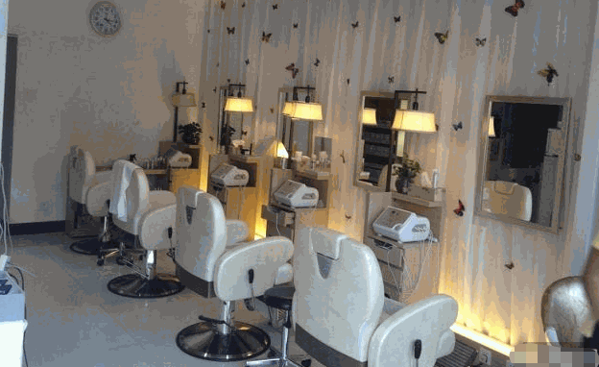 發(fā)之約頭療養(yǎng)發(fā)館