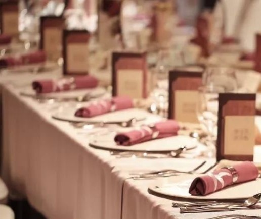 開啟餐飲集團(tuán)