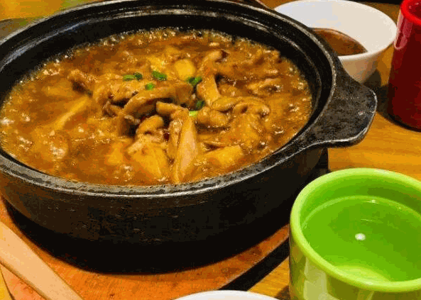 喜辣屋小雞小魚