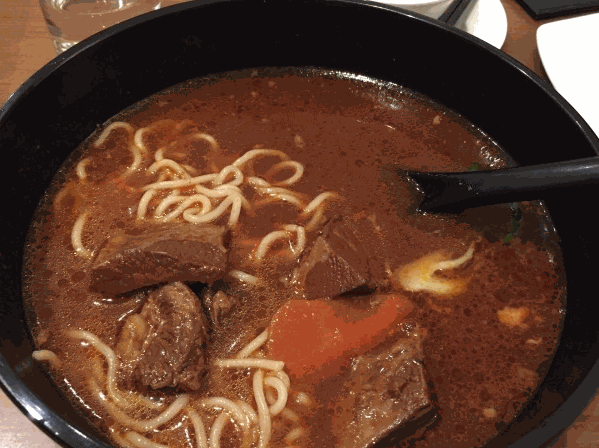 喜胖牛肉面