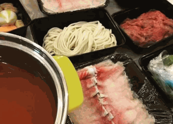 熊貓送外賣火鍋