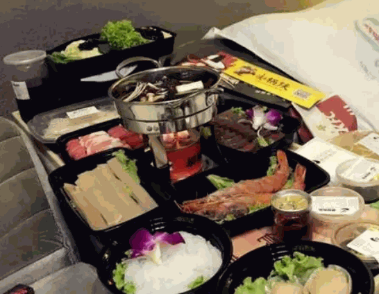 熊貓送外賣火鍋