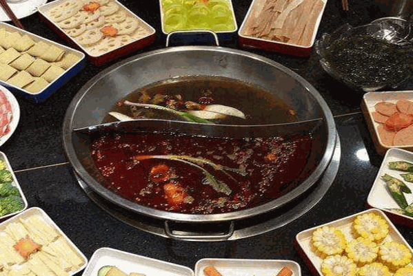 鑫百信火鍋