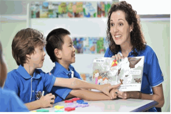 卡蒙凱德少兒英語