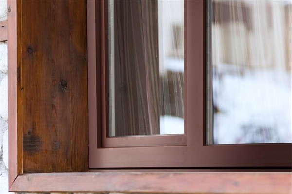 森鷹鋁包木門窗