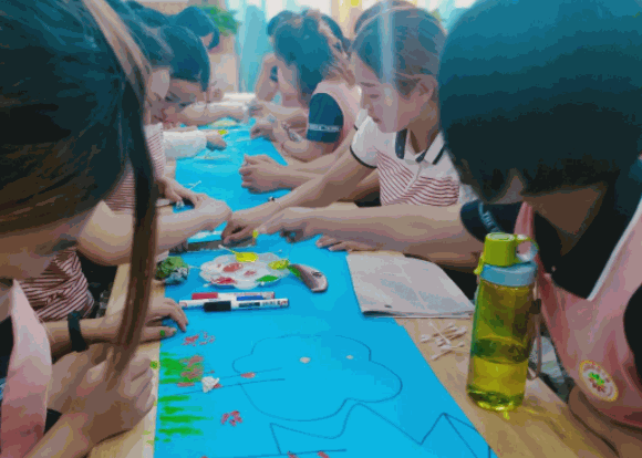 億童美術(shù)培訓(xùn)